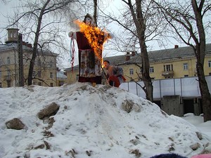 Поджег чучела зима.jpg