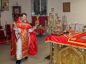 Пасхальное богослужение в Никольском храме г. Березники