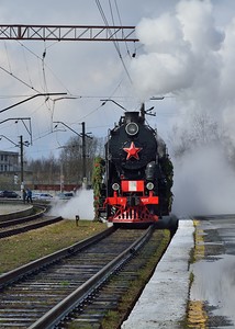 Станция Березники. Ретро-поезд Победы